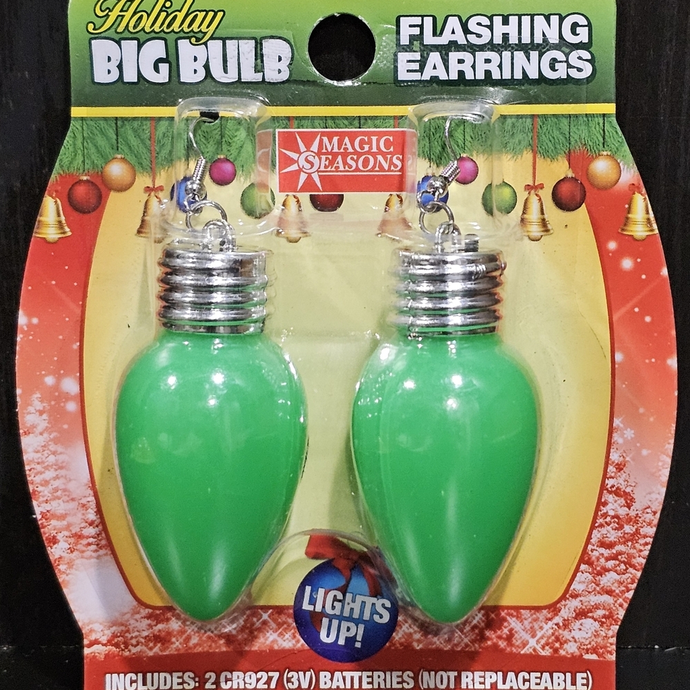 LAST PAIR Holiday BIG BULB Green Flashing Party Light Bulbs Earrings NEW
